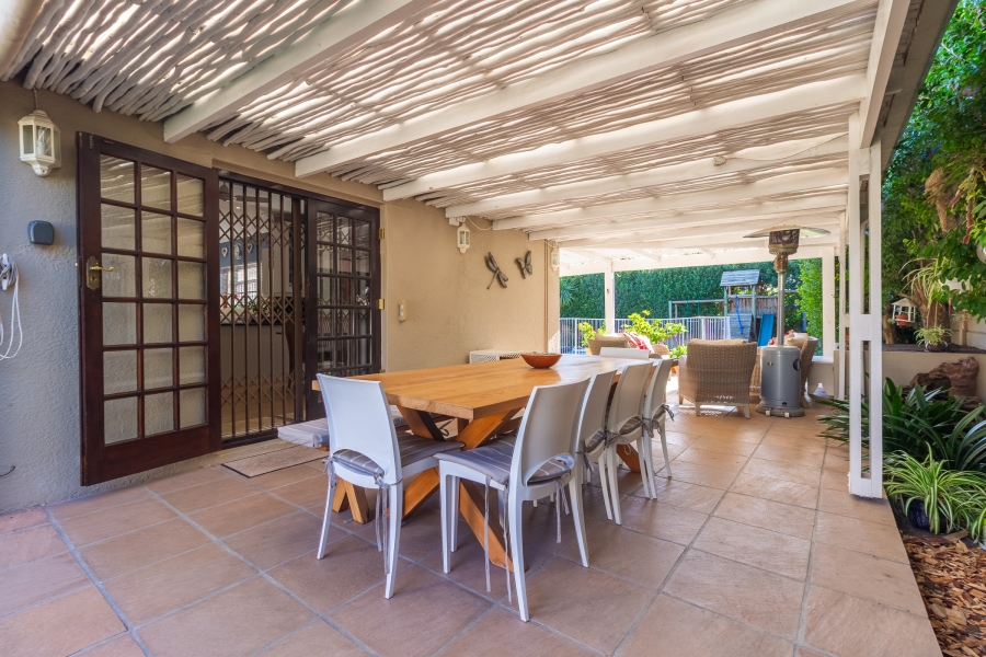 3 Bedroom Property for Sale in Pinelands Western Cape